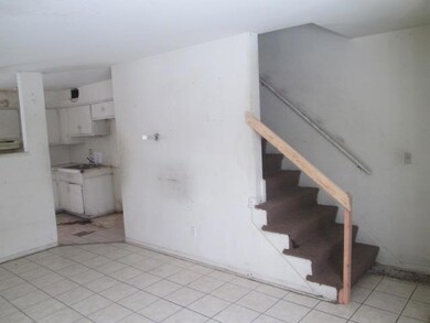 5821 Arborwood Dr, Columbus, OH 43229 - photo 2