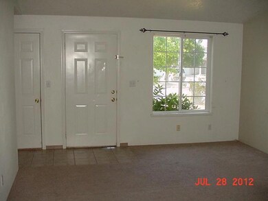 1074 Cherry St, Central Point, OR 97502 - photo 3