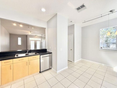 724 4th Ave S unit 10, Saint Petersburg, FL 33701 - photo 6