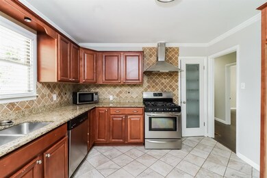 206 Moon St, Cleburne, TX 76033 - photo 5