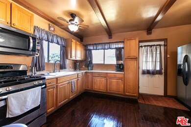 Kitchen- facing rear