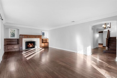 22 Verdun Ave, New Rochelle, NY 10804 - photo 5