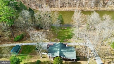 141 Cove St, Everett, PA 15537 - photo 6