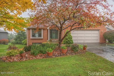 4956 N Quail Crest Dr SE unit 144, Grand Rapids, MI 49546 - photo 2