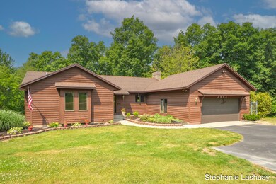 2554 Knapp St NE, Grand Rapids, MI 49505 - photo 3