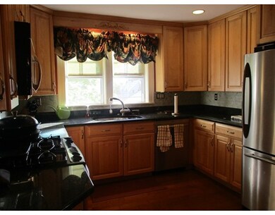 21 Perkins St, Peabody, MA 01960 - photo 3