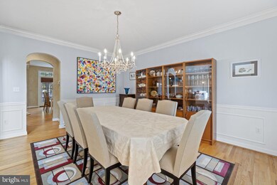 12509 Viewside Dr, North Potomac, MD 20878 - photo 4