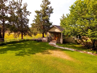 22810 Nelson Rd, Bend, OR 97701 - photo 2