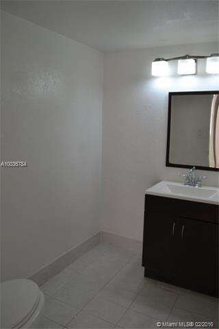 4879 NW 97th Ct unit 4879, Doral, FL 33178 - photo 7