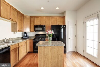 8229 Macintosh Ct, Jessup, MD 20794 - photo 7