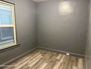 247 Charles Ave unit 1, Staten Island, NY 10302 - photo 4