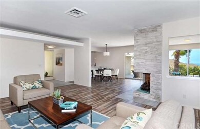 Open floor plan between Family Room and Dining Roo