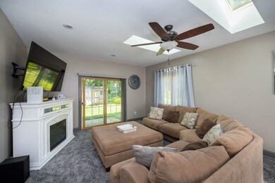 301 Glenruadh Ave, Erie, PA 16505 - photo 5