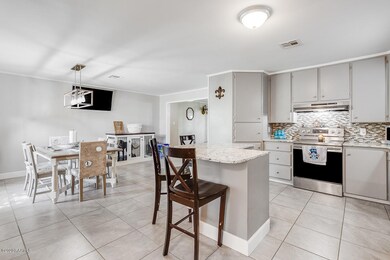 311 N. Fieldspan-7
