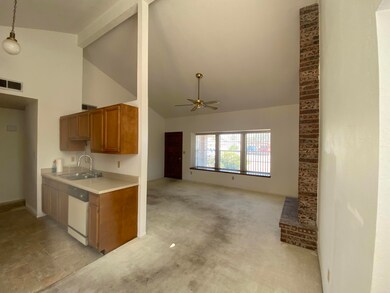 15336 Northport Ct, Horizon City, TX 79928 - photo 6