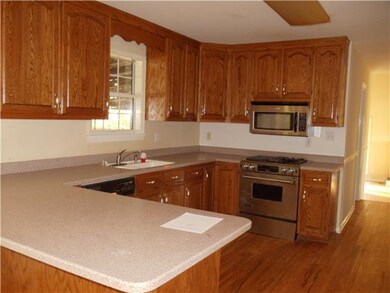 651 Shoal Creek Rd, Goodspring, TN 38460 - photo 6