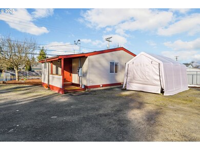 463 S 46th St, Springfield, OR 97478 - photo 3