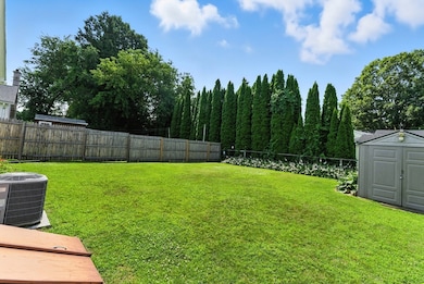 73 Riverpark Ave, Chicopee, MA 01013 - photo 5