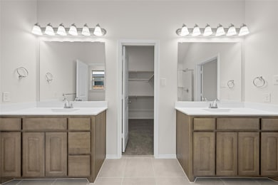 10312 Lenten Rose St, Fort Worth, TX 76036 - photo 7