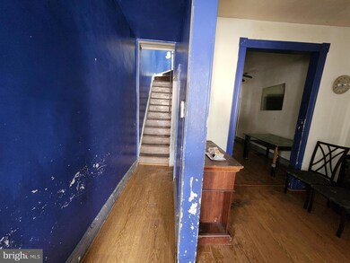 219 Furrow St, Baltimore, MD 21223 - photo 5