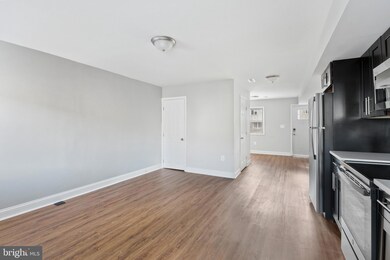 5023 Chalgrove Ave, Baltimore, MD 21215 - photo 3