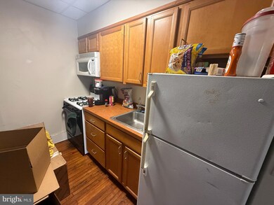 128 N Queen St unit 1, Chestertown, MD 21620 - photo 2