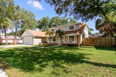 Beautiful Front Lawn with Simple Landscaping Creat