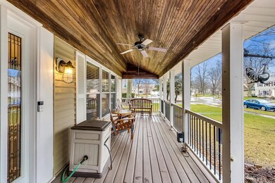 2063 Garth Ct, Naperville, IL 60565 - photo 4