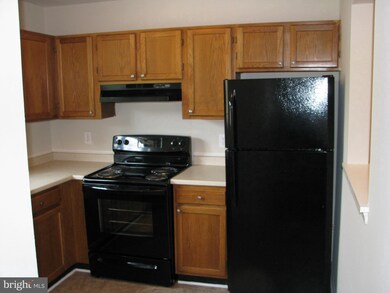 1216 Adeline Way, Capitol Heights, MD 20743 - photo 4