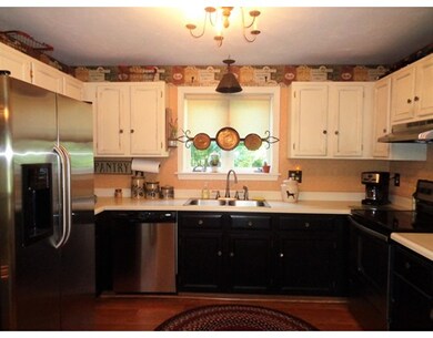 135 Glazier Rd, Barre, MA 01005 - photo 3