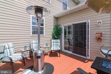 1144 Wendler Cir, Pottstown, PA 19465 - photo 6