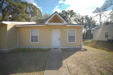 6315 S Placid Place unit B, Tallahassee, FL 32303 - photo 2