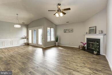 2110 White Hall Rd unit 2B, Frederick, MD 21701 - photo 2