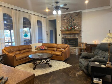 3208 Walnut Creek Pkwy, Granbury, TX 76049 - photo 6