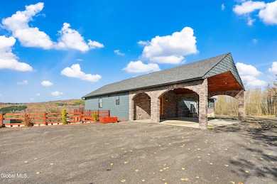 Camera 217 Meade Rd Charlotteville-17