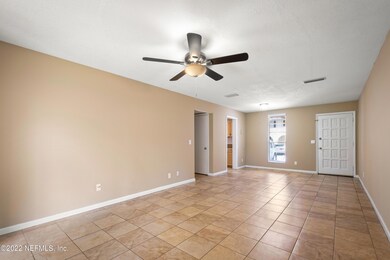 1644 El Camino Rd unit 2, Jacksonville, FL 32216 - photo 6