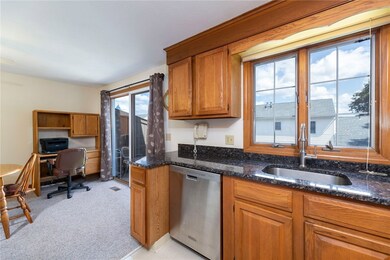 109 Scenery Ln, Johnston, RI 02919 - photo 5