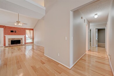 7422 Shangrila Ln, Houston, TX 77095 - photo 6