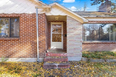 1502 N 5th St, Boise, ID 83702 - photo 4