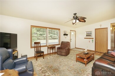 1669 Lorelei Dr, Fayetteville, OH 45118 - photo 6