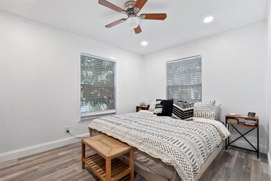 966 39th Ct, West Palm Beach, FL 33407 - photo 5