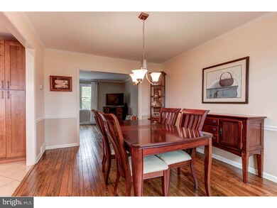 1030 Edgewood Chase, Glen Mills, PA 19342 - photo 6