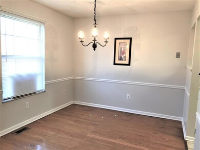m condo dining