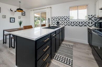 329 W 1450 N, Layton, UT 84041 - photo 2