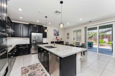 9523 Sauterne Way, Elk Grove, CA 95624 - photo 7