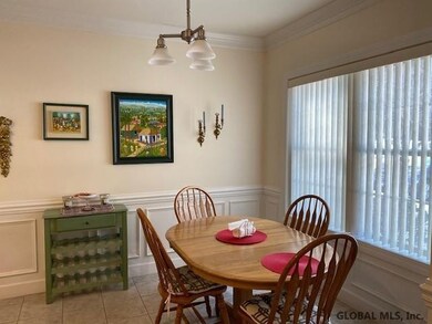 14 Ellis Ave unit 3, Saratoga Springs, NY 12866 - photo 5