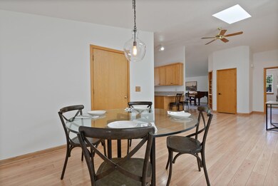 1671 NE Meerkat Ave, Bend, OR 97701 - photo 7