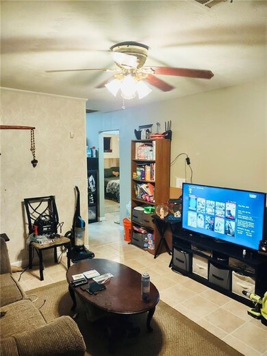 LIVING ROOM  REAR SIDE