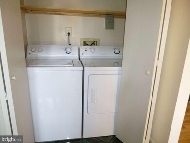 16342 Taconic Cir unit 93F, Dumfries, VA 22025 - photo 4