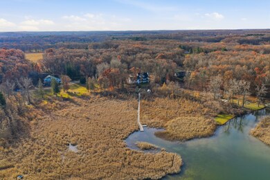 8035 Hidden Shores Dr, Fenton, MI 48430 - photo 4